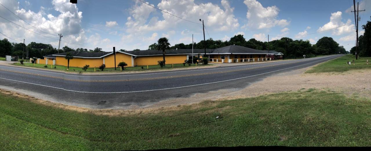 Ranch House Motel มาร์คสวิลล์ ภายนอก รูปภาพ